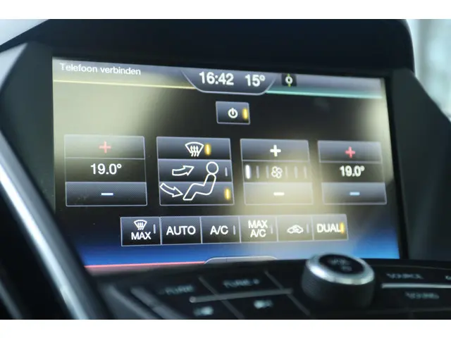 Ford C-MAX 1.5 TITANIUM 2016 Benzine 33