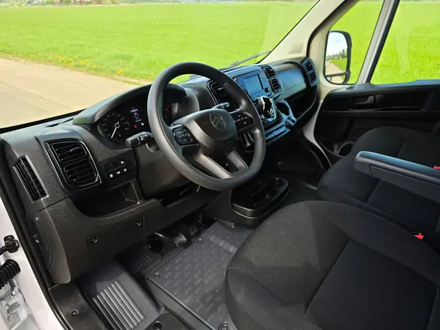 Citroën Jumper 2.2 BlueHDi L2H2 3.5T 2024 Diesel 26
