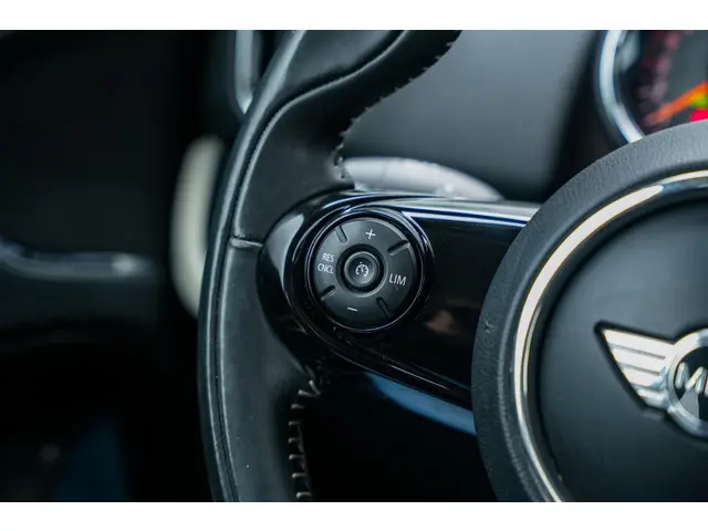 MINI Countryman Mini 2.0 Cooper D Chili 2018 Diesel 23