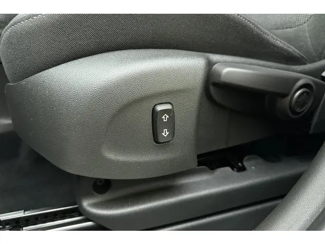 Opel Crossland 1.2 Turbo Elegance 2021 Benzine 17