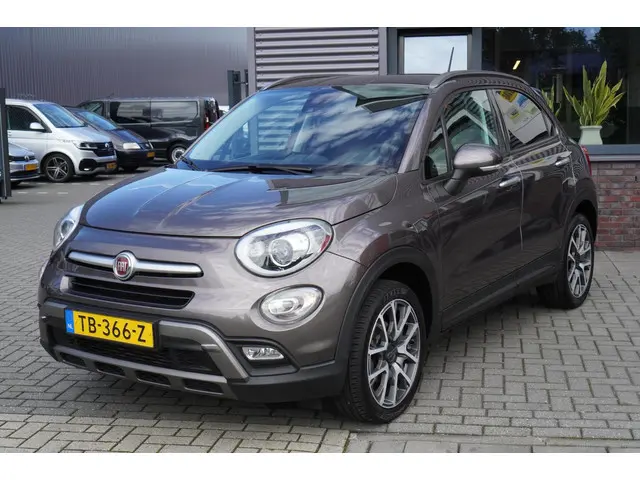 Fiat 500X Cross 1.4 Turbo MultiAir CrossPlus 2015 Benzine 6