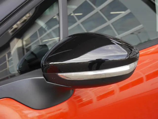 Citroën C3 1.2 PureTech Automaat Shine 2017 Benzine 36