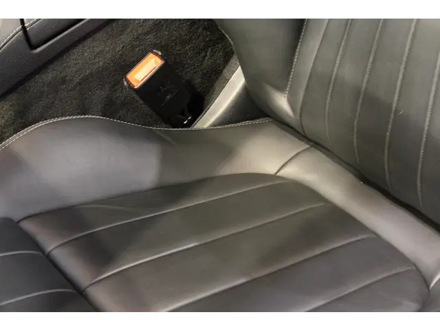 Mercedes-Benz E-Klasse Coupé 200 Premium 2019 Benzine 10