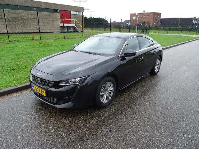 Peugeot 508 1.2 PureTech Blue Lease Active 2021 Benzine 1