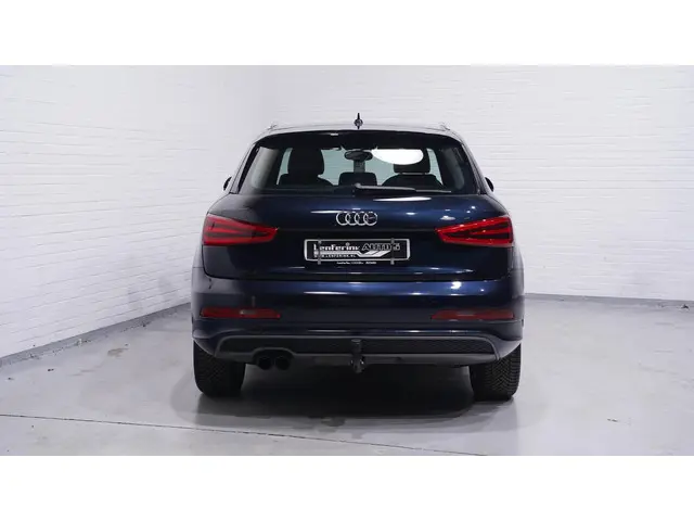 Audi Q3 2.0 TFSI quattro S Edition 2013 Benzine 6