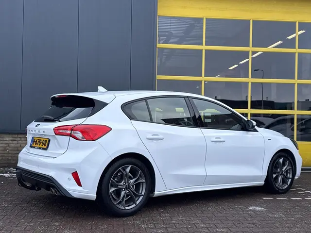 Ford Focus 1.5 EcoBoost ST Line Business 2020 Benzine 4