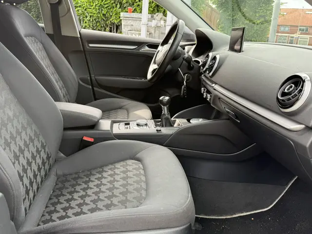 Audi A3 Sportback 1.6 TDI ULTRA EDITION 2013 Diesel 9