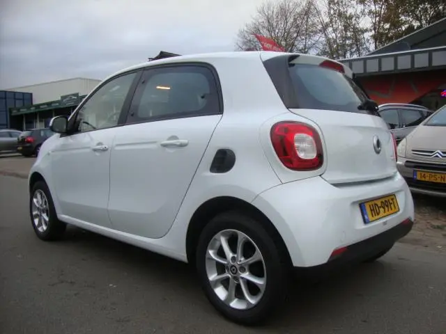 Smart Forfour 1.0 Joy Edition ( BJ 2015 +Airco ) 2015 Benzine 4