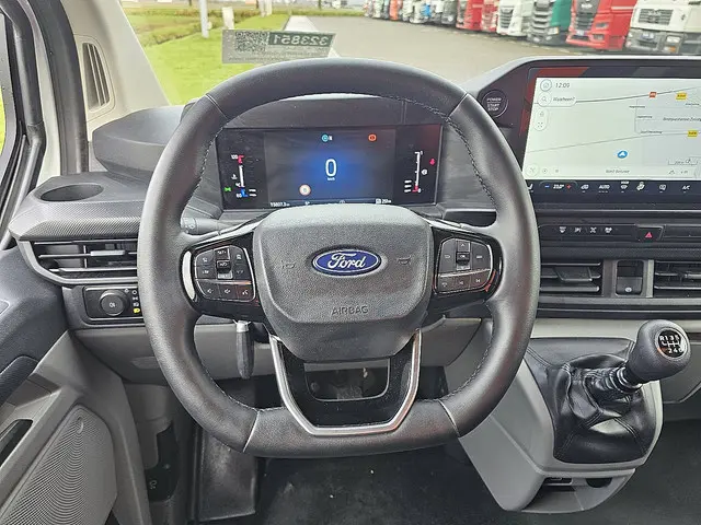 Ford Transit Custom 2.0 2024 Diesel 10