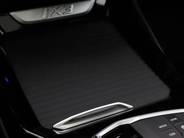 BMW iX3 Executive 80 kWh 2024 Elektrisch 18