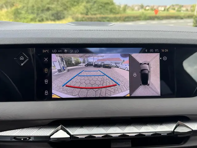 DS DS 4 E-Tense La Première 2022 Hybride Benzine 35