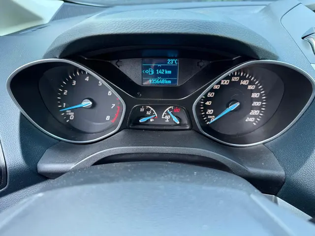 Ford C-MAX 1.0 Titanium 2013 *NETTE AUTO* 2013 Benzine 10