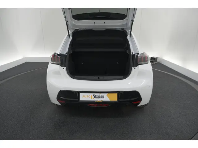 Peugeot 208 PureTech 100 Allure Pack 2023 Benzine 61