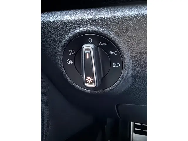 Volkswagen T-Roc 1.5 TSI Sport Automaat!!! 2020 Benzine 21