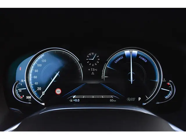 BMW 7 Serie 740Li High Executive 2015 Benzine 53