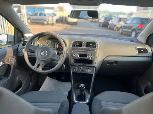 Volkswagen Polo 1.2 TSI BlueMotion Edition 2014 Benzine 8