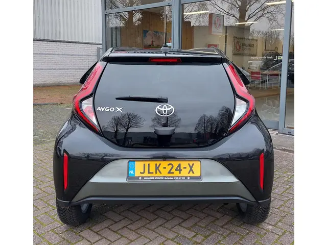 Toyota Aygo X 1.0 VVT-i MT Pulse 2022 Benzine 6