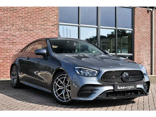 Mercedes-Benz E-Klasse Coupé 200 AMG Line 2020 Benzine 19
