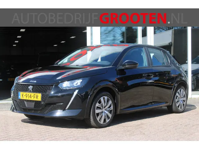 Peugeot e-208