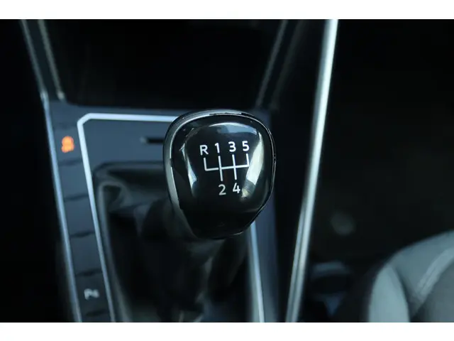 Volkswagen Polo 1.0 TSI STYLE 2022 Benzine 34