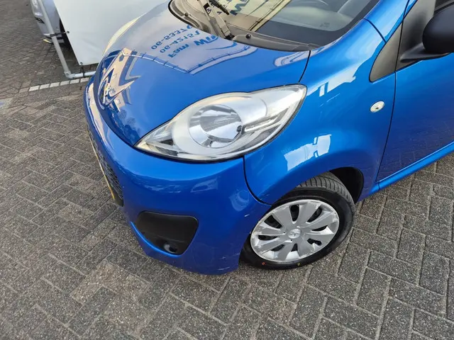 Peugeot 107 1.0 Access Accent Airco 2013 Benzine 21