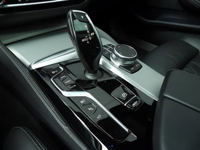 BMW 5 Serie Touring 530e 2024 Hybride Benzine 16