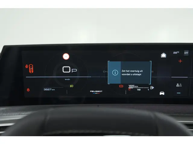 Peugeot 5008 HYbrid 145 e-DCS6 GT 2025 Hybride Benzine 41