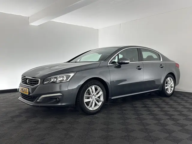 Peugeot 508 1.6 e-THP Première 2015 Benzine 3