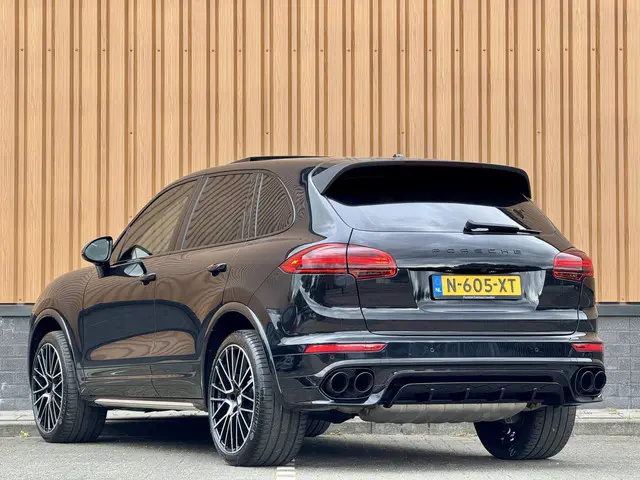 Porsche Cayenne 3.6 S 2014 Benzine 7