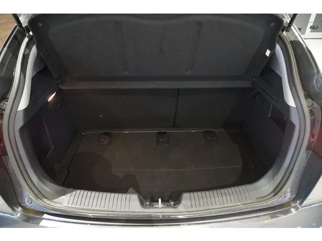 Kia Rio 1.2 CVVT ExecutiveLine 2017 Benzine 29