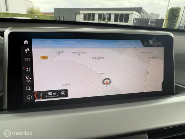 BMW X1 sDrive18i High Executive 2019 Benzine 13