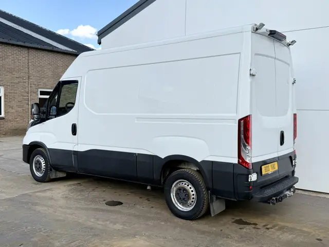 Iveco Daily 35S16 2.3 2020 Diesel 2
