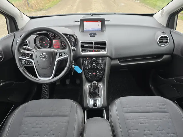 Opel Meriva 1.4 Turbo 2015 Benzine 13