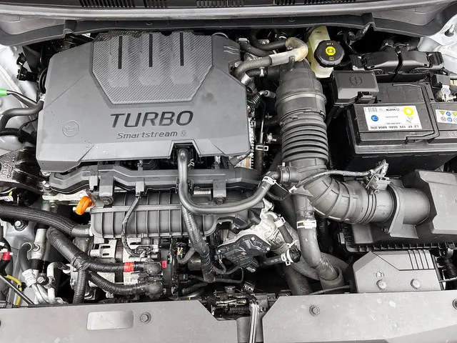 Hyundai i20 1.0 T-GDI 48V 120PK COMFORT 2023 Benzine 13