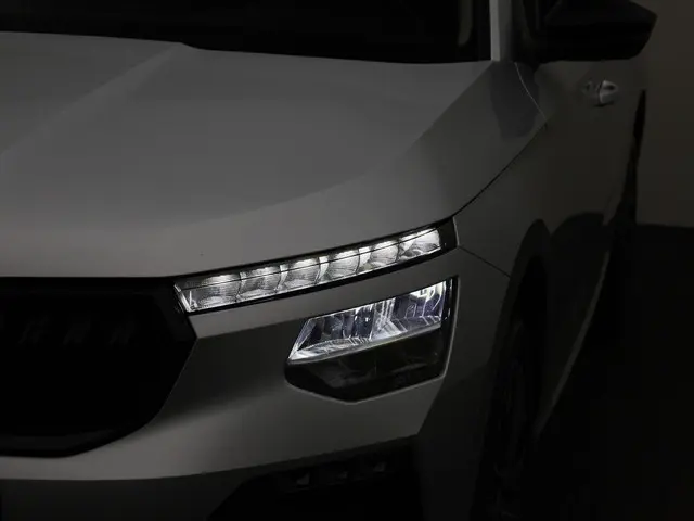 Škoda Kamiq 1.0TSI/115PK Selection DSG 2025 Benzine 12