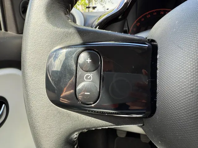 Renault Twingo 1.0 SCe Expression 2015 Benzine 19