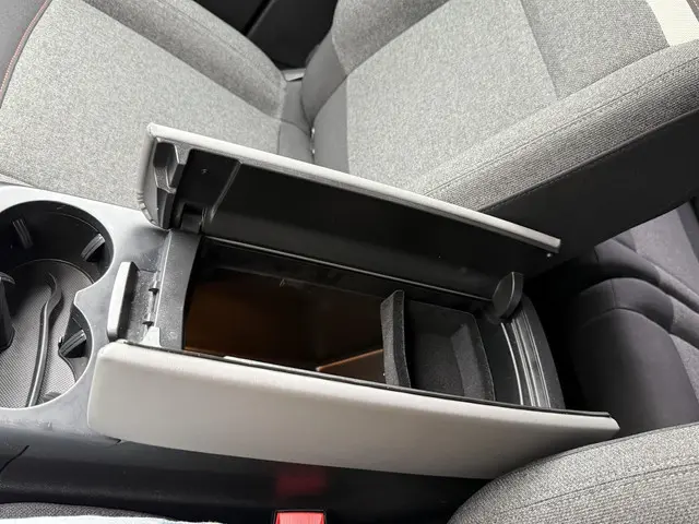 Citroën C5 Aircross 1.2 PureTech Business 2020 Benzine 23
