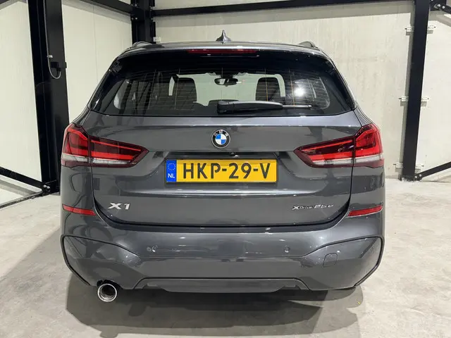 BMW X1 xDrive25e M-Sport 2021 Hybride Benzine 25