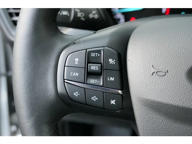 Ford Focus Wagon 1.0 EcoBoost 2020 Benzine 42