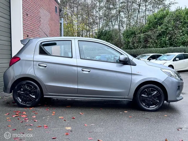 Mitsubishi Space Star 1.2 Active 2021 Benzine 4