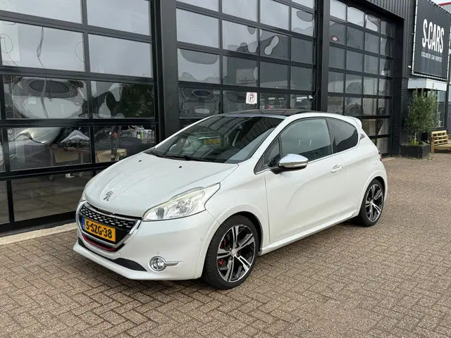 Peugeot 208 2