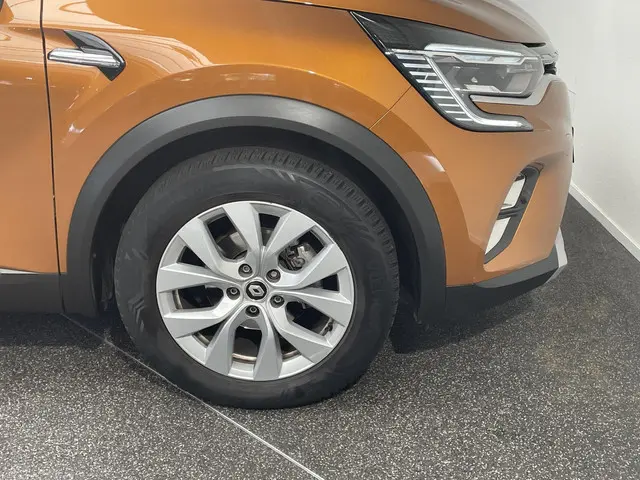 Renault Captur 1.3 TCe 140 Intens 2022 Benzine 21