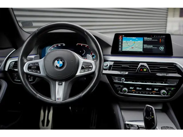 BMW 5 Serie 530e High Executive 2020 Hybride Benzine 35