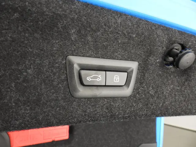 BMW M4 CS Coupé 2025 Benzine 38
