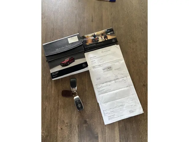 Mercedes-Benz GLC 200d 4MATIC 2020 Diesel 48