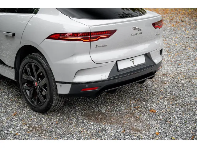 Jaguar I-PACE EV400 SE 90 kWh 2019 Elektrisch 34