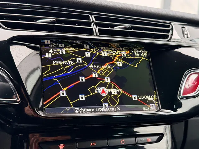 Citroën DS3 1.2 VTi So Chic|Leer|Navi|pdc 2014 Benzine 11