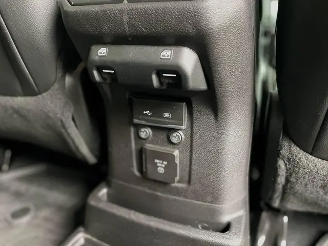 Jeep Wrangler Unlimited 2.0T Sahara 2019 Benzine 50