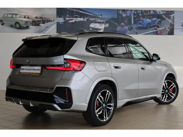 BMW iX1 eDrive20 2025 Elektrisch 2