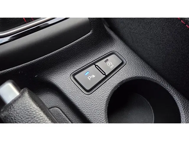 Hyundai i20 1.0 T-GDI Style 2018 Benzine 16